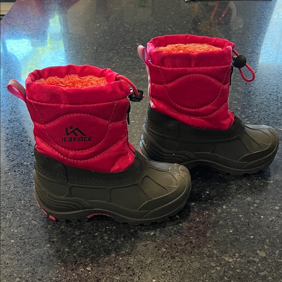 Iceface Other - Kids Waterproof Snow Boots in Pink and Black